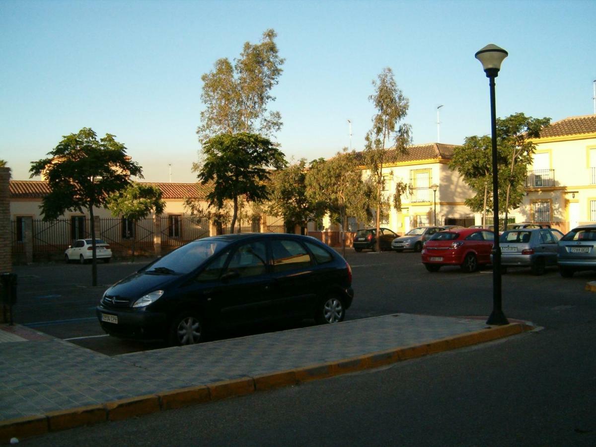 Sevillabienestar Bollullos de la Mitación Exterior foto