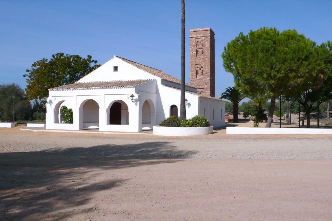 Sevillabienestar Bollullos de la Mitación Exterior foto